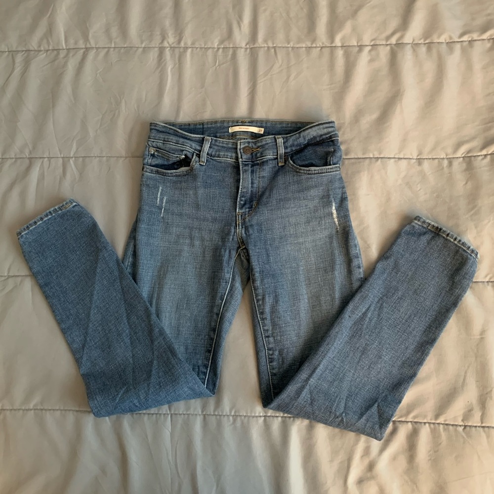 Levi’s Skinny Jeans (blue)